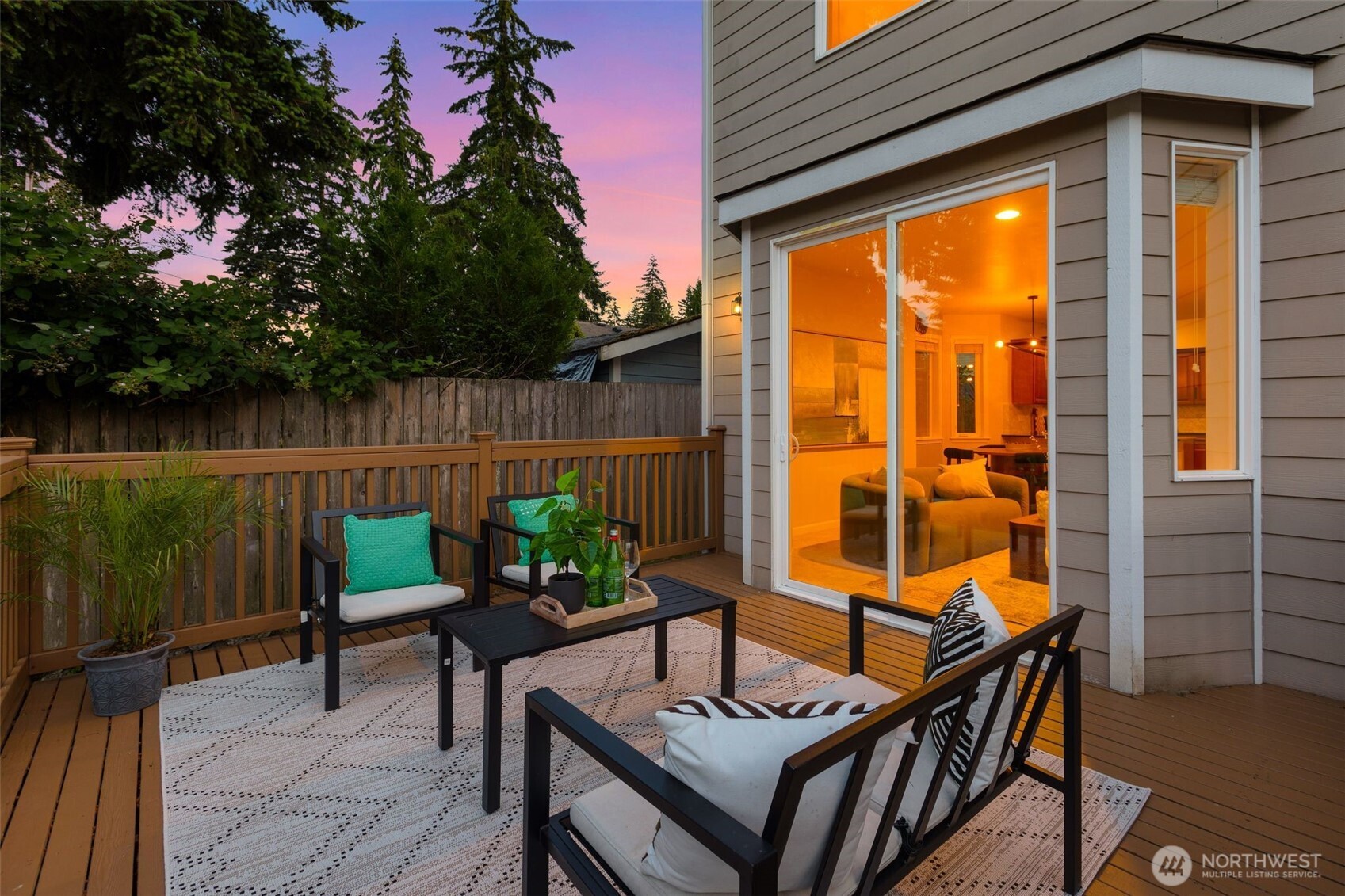 1756 Monroe Avenue Northeast Renton, WA 98056 - Photo 27 of 36