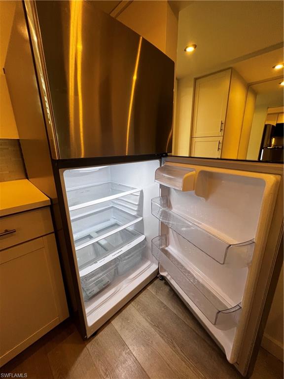 100 Forest Lakes Boulevard, Unit 307 Naples, FL 34105 - Photo 15 of 16 New fridge