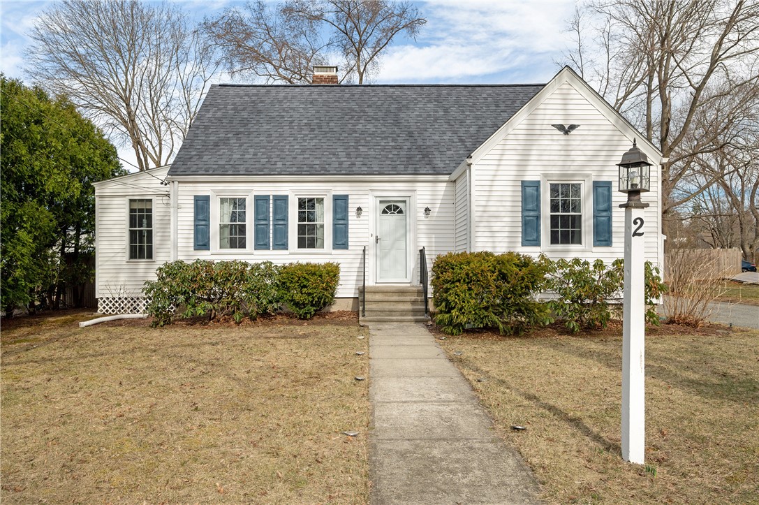 2 Thorpe Street Smithfield, RI 02828 - Photo 1 of 35 Gallery Image 1