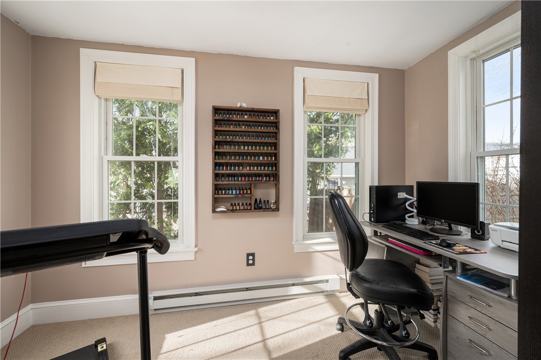 2 Thorpe Street Smithfield, RI 02828 - Photo 15 of 35 Gallery Image 15
