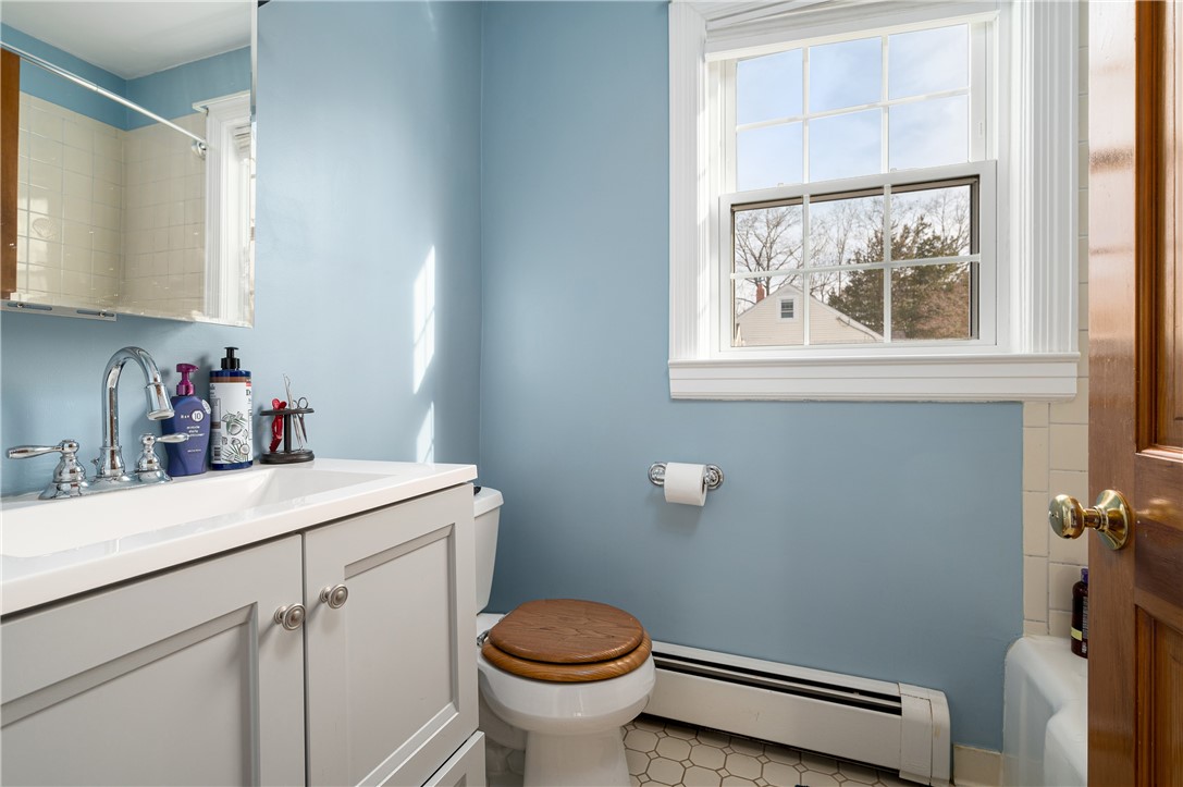 2 Thorpe Street Smithfield, RI 02828 - Photo 21 of 35 Gallery Image 21