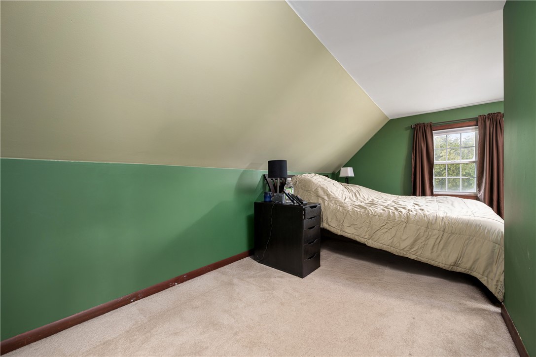 2 Thorpe Street Smithfield, RI 02828 - Photo 29 of 35 Gallery Image 29
