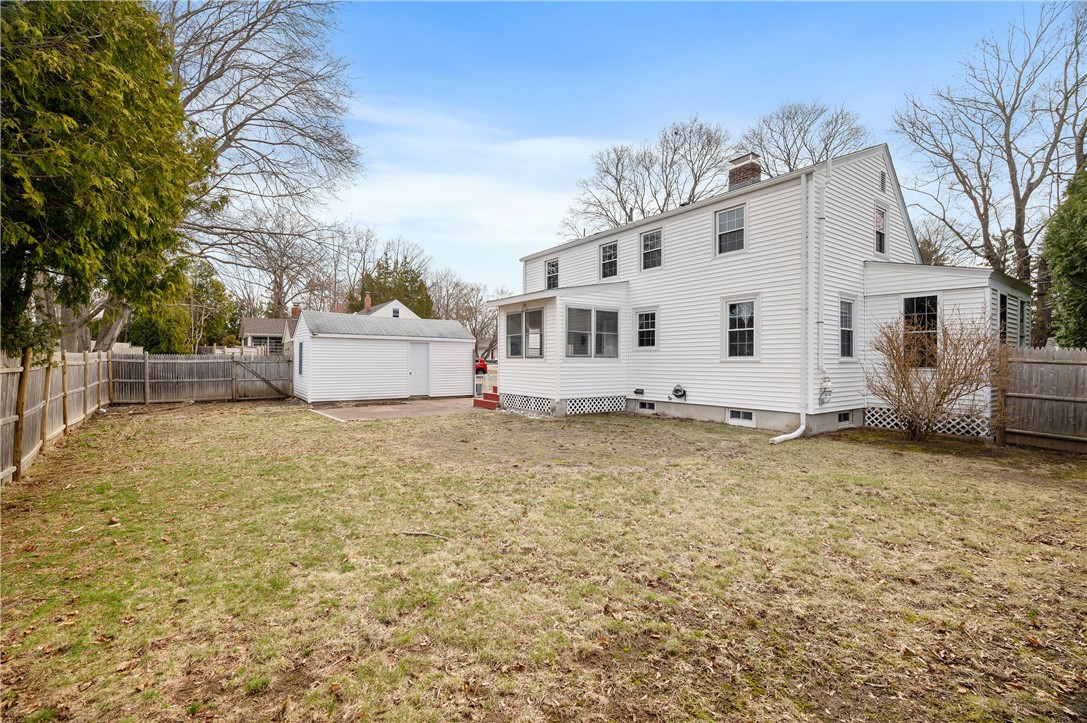 2 Thorpe Street Smithfield, RI 02828 - Photo 5 of 35 Gallery Image 5