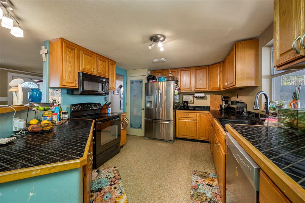 19202 Rogers Road Odessa, FL 33556 - Photo 22 of 62