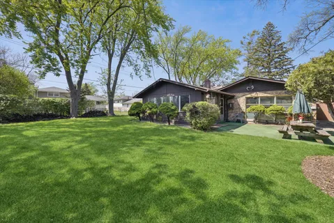 $399,000 | 9135 West 26th Place, Brookfield, IL 60513