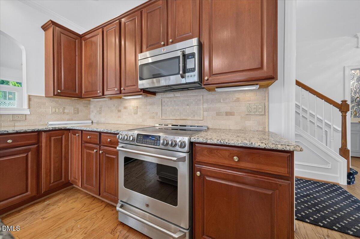3904 Sunset Maple Court Raleigh, NC 27612 - Photo 12 of 42 47-3904SunsetMapleCtRaleighNC27612_049