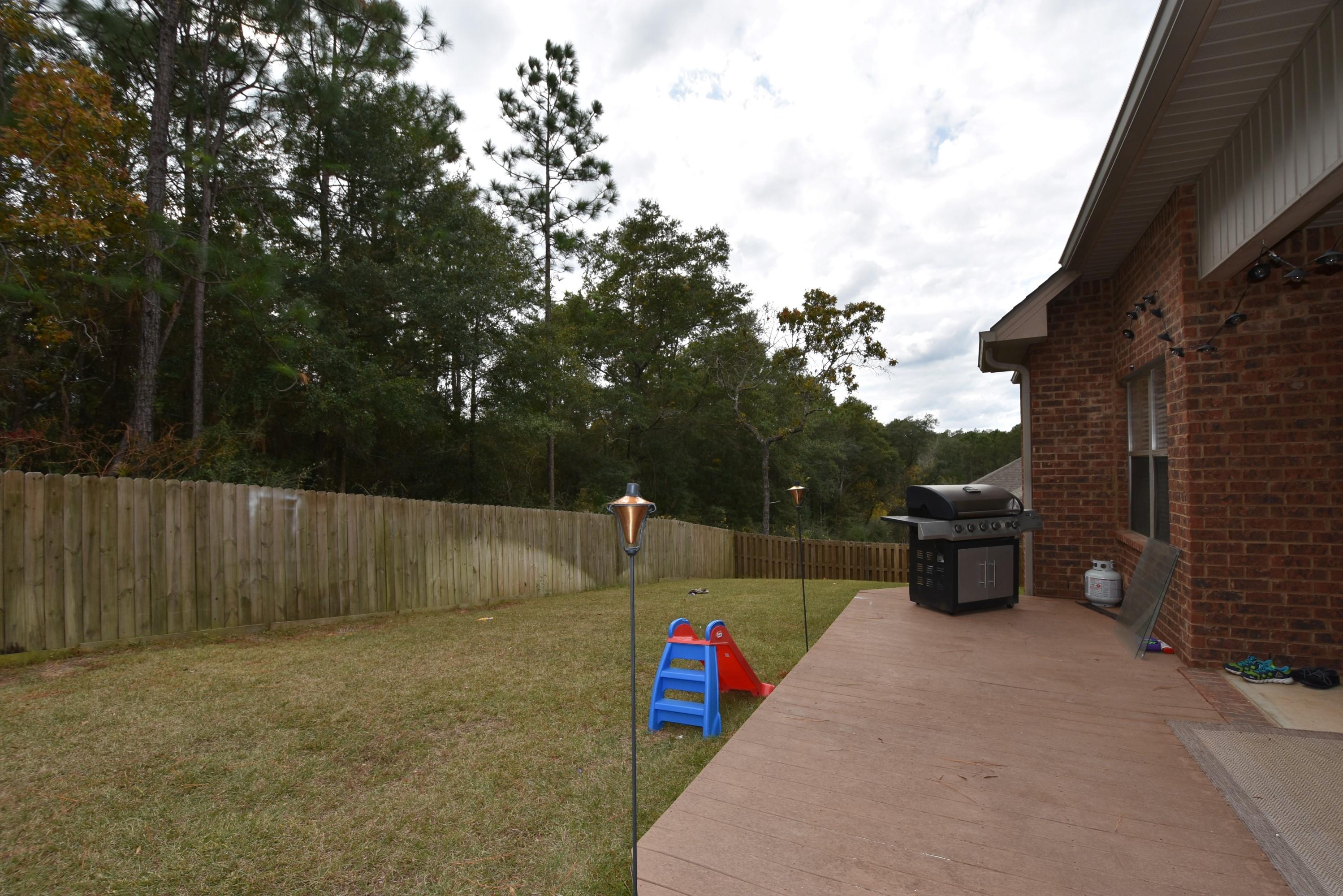 640 Red Fern Road Crestview, FL 32536 - Photo 38 of 50 a view of a outdoor space