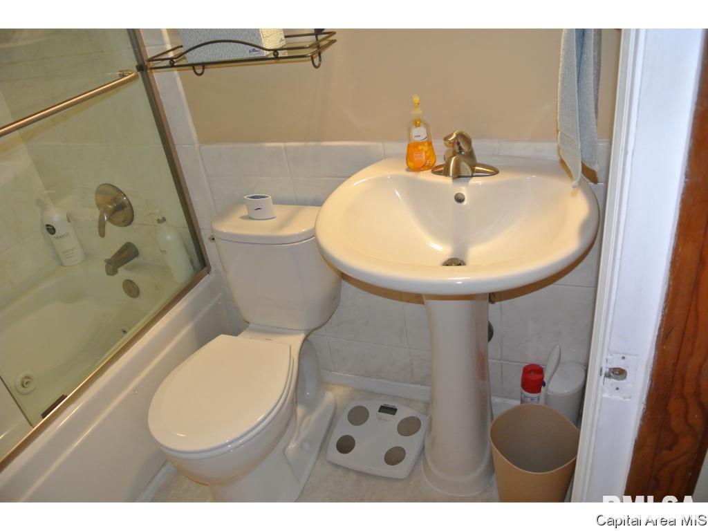 3401 South 3rd Street Springfield, IL 62703 - Photo 14 of 23
