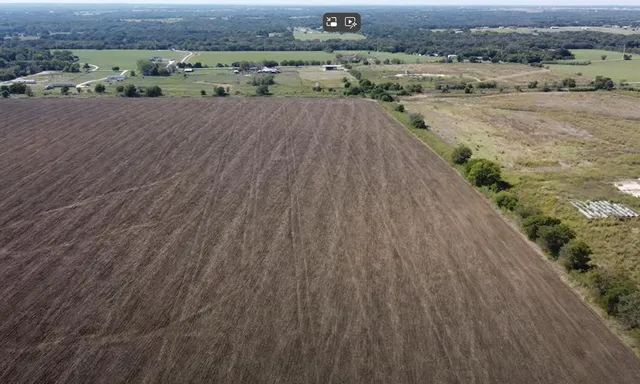 $2,400,000 | 10536 Interstate 35W, Grandview, TX 76050