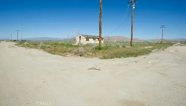 $179,900 | 2011 67th Street West, Rosamond, CA 93560