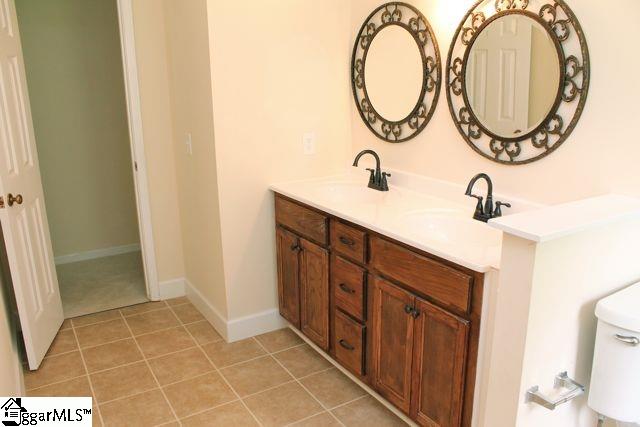 113 Cobblestone Road Greenville, SC 29615 - Photo 29 of 34 Gallery Image 29