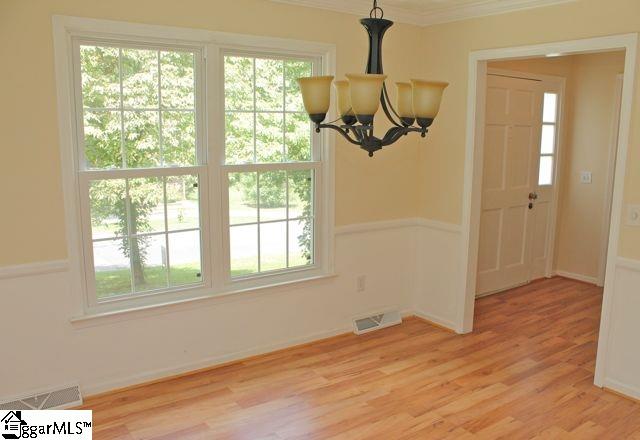 113 Cobblestone Road Greenville, SC 29615 - Photo 10 of 34 Gallery Image 10