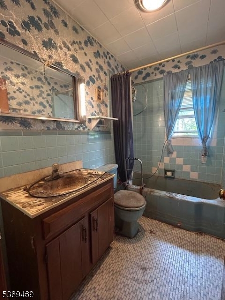 2044 Washington Valley Road Bridgewater, NJ 08836 - Photo 14 of 16 a bathroom with a granite countertop sink toilet and shower