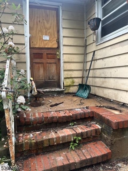 2044 Washington Valley Road Bridgewater, NJ 08836 - Photo 16 of 16 a view of backyard with wooden fence