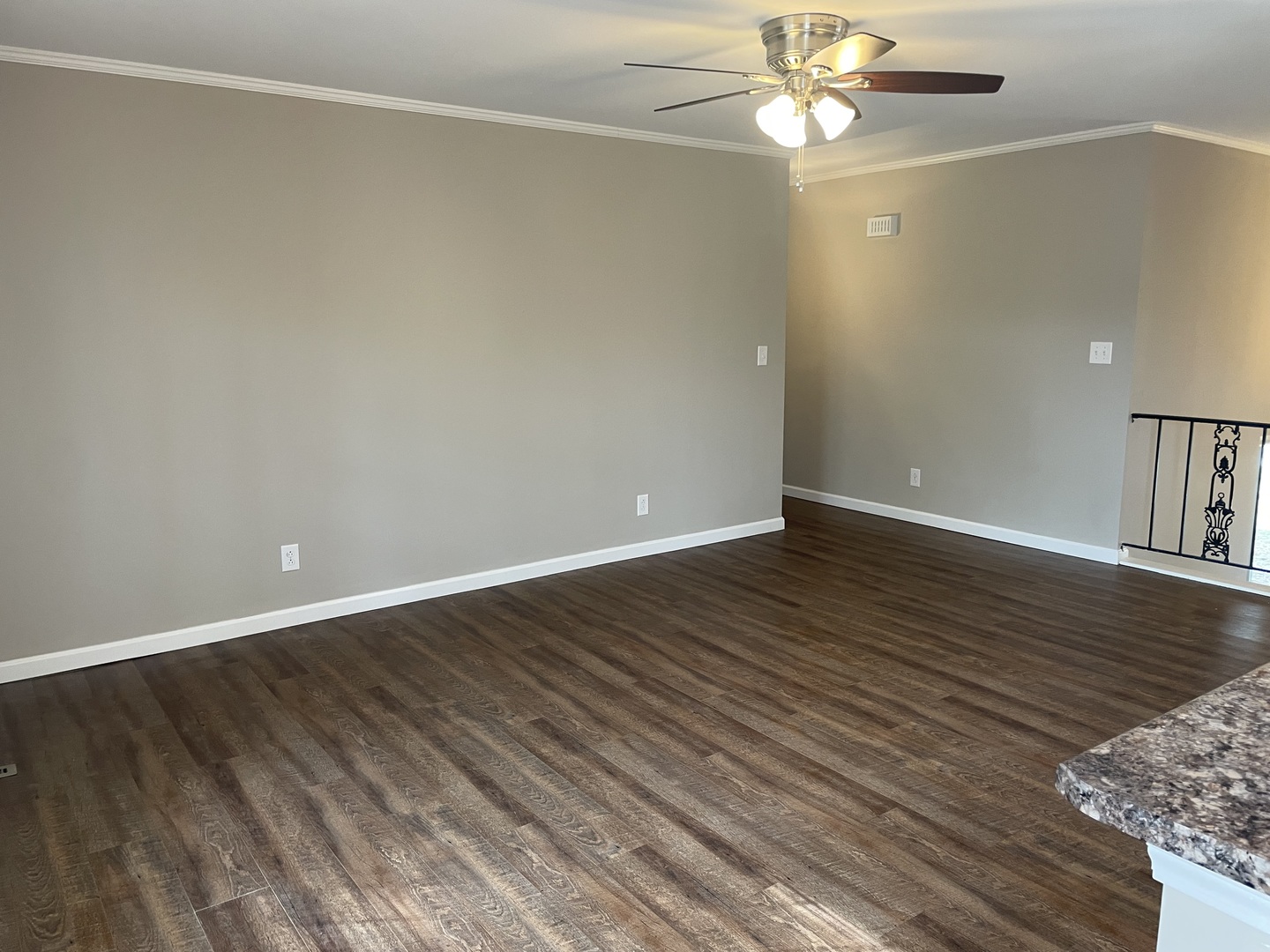 3307 West Lakeview Road Marion, IL 62959 - Photo 4 of 33 Gallery Image 4