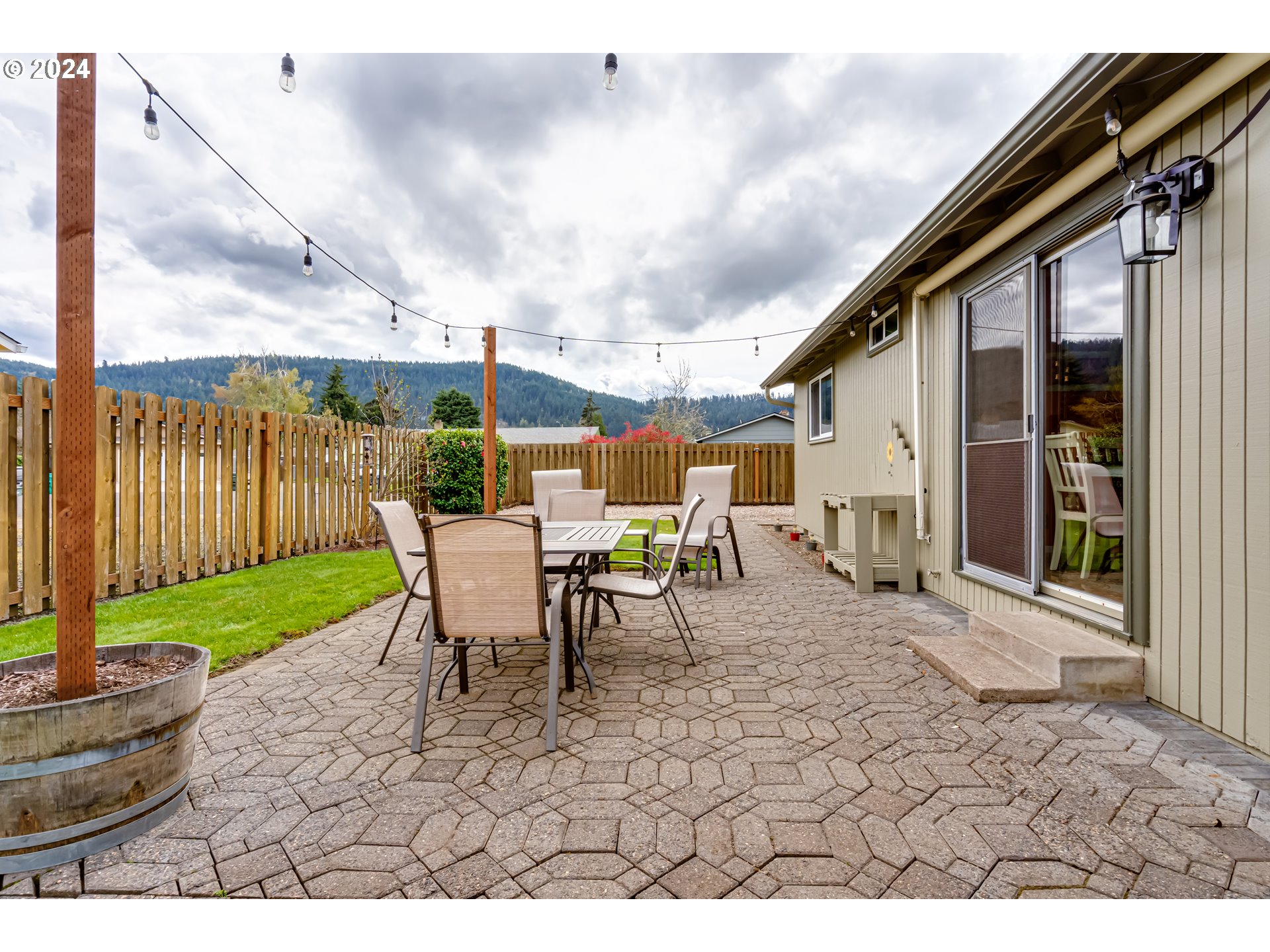 581 Laksonen Loop Springfield, OR 97478 - Photo 27 of 35 Gallery Image 27
