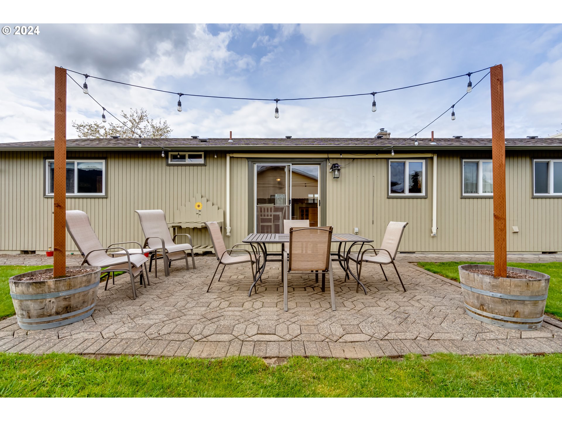 581 Laksonen Loop Springfield, OR 97478 - Photo 28 of 35 Gallery Image 28