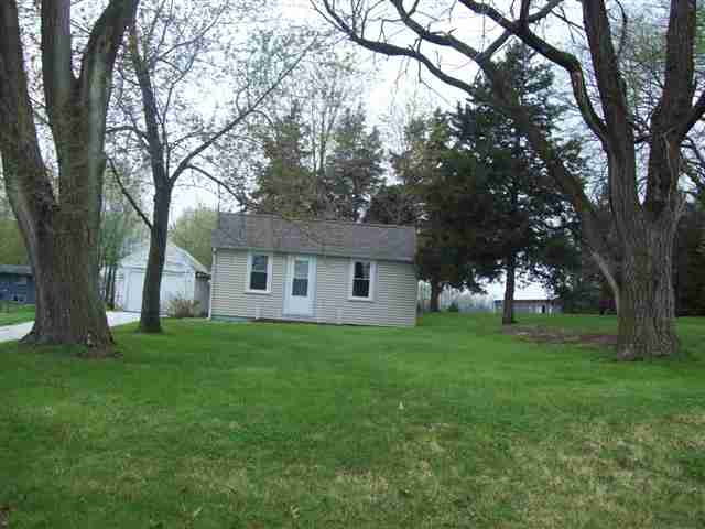 919 North Quarry Road Trivoli, IL 61569 - Photo 1 of 9
