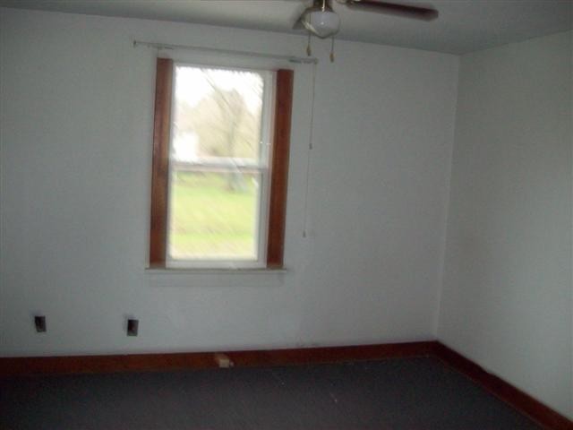 919 North Quarry Road Trivoli, IL 61569 - Photo 6 of 9