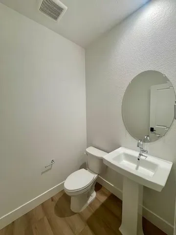 $863,143 | 617 Silver Canoe Court, Roseville, CA 95747