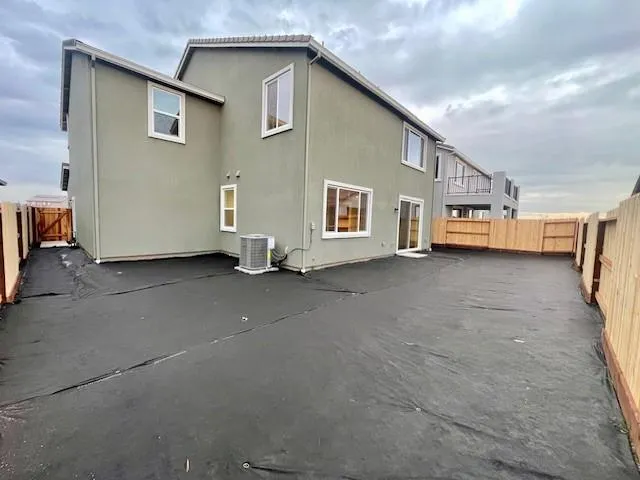 $863,143 | 617 Silver Canoe Court, Roseville, CA 95747