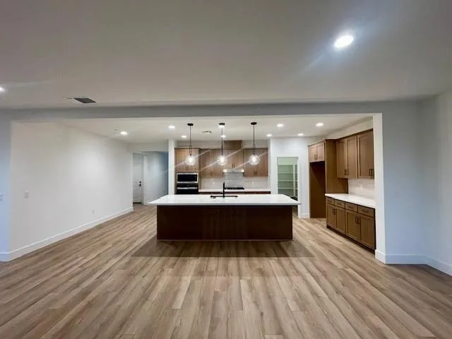 $863,143 | 617 Silver Canoe Court, Roseville, CA 95747