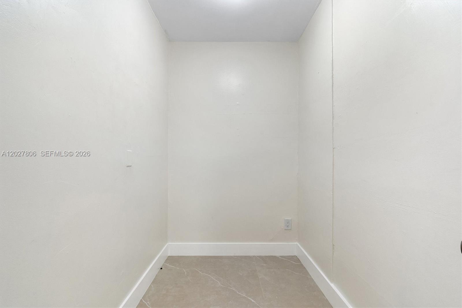 1612 Southwest 23rd Street, Unit 1612 Miami, FL 33145 - Photo 26 of 42 a view of small space