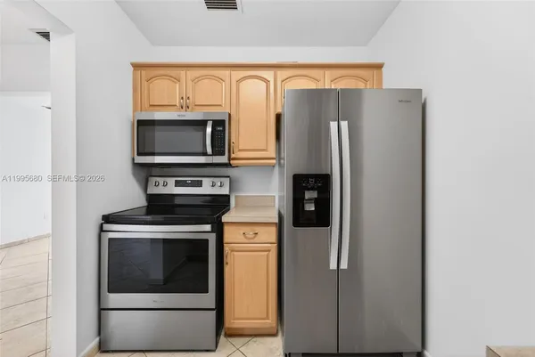 $4,500 | 6447 Southwest 10th Street, West Miami, FL 33144