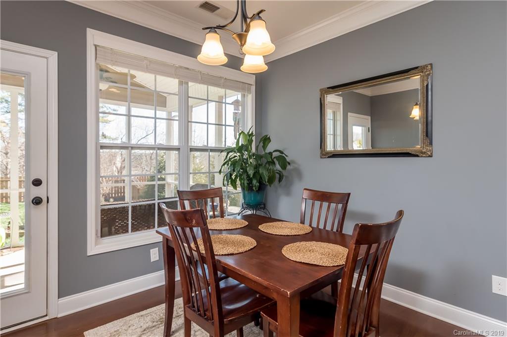 9043 Inverness Bay Road Charlotte, NC 28278 - Photo 11 of 29 Gallery Image 11