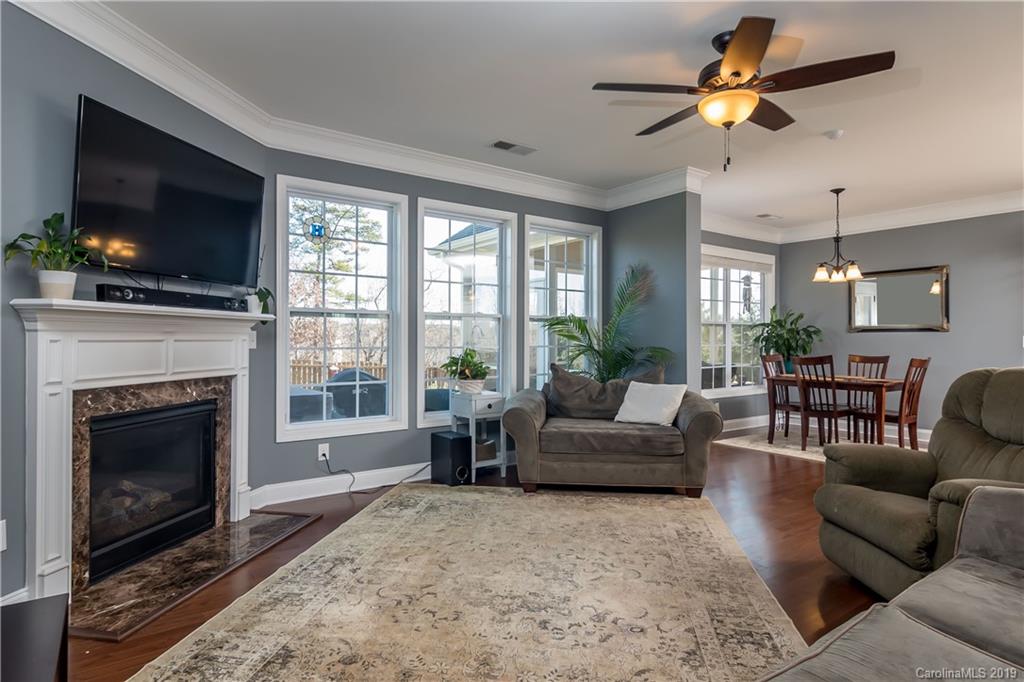 9043 Inverness Bay Road Charlotte, NC 28278 - Photo 13 of 29 Gallery Image 13