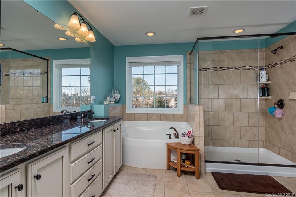9043 Inverness Bay Road Charlotte, NC 28278 - Photo 18 of 29 Gallery Image 18