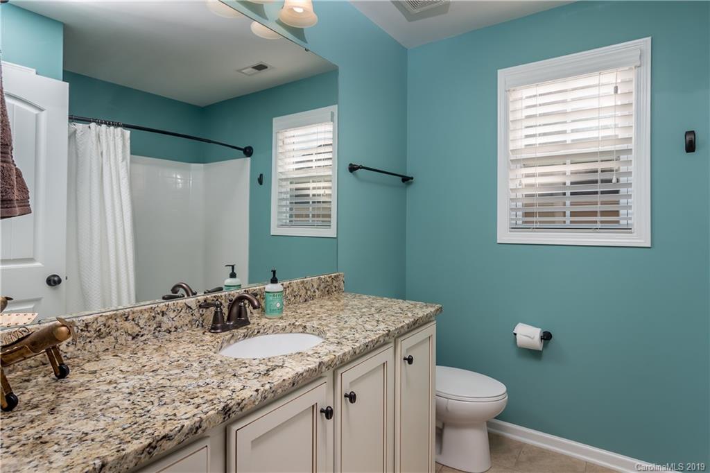 9043 Inverness Bay Road Charlotte, NC 28278 - Photo 23 of 29 Gallery Image 23