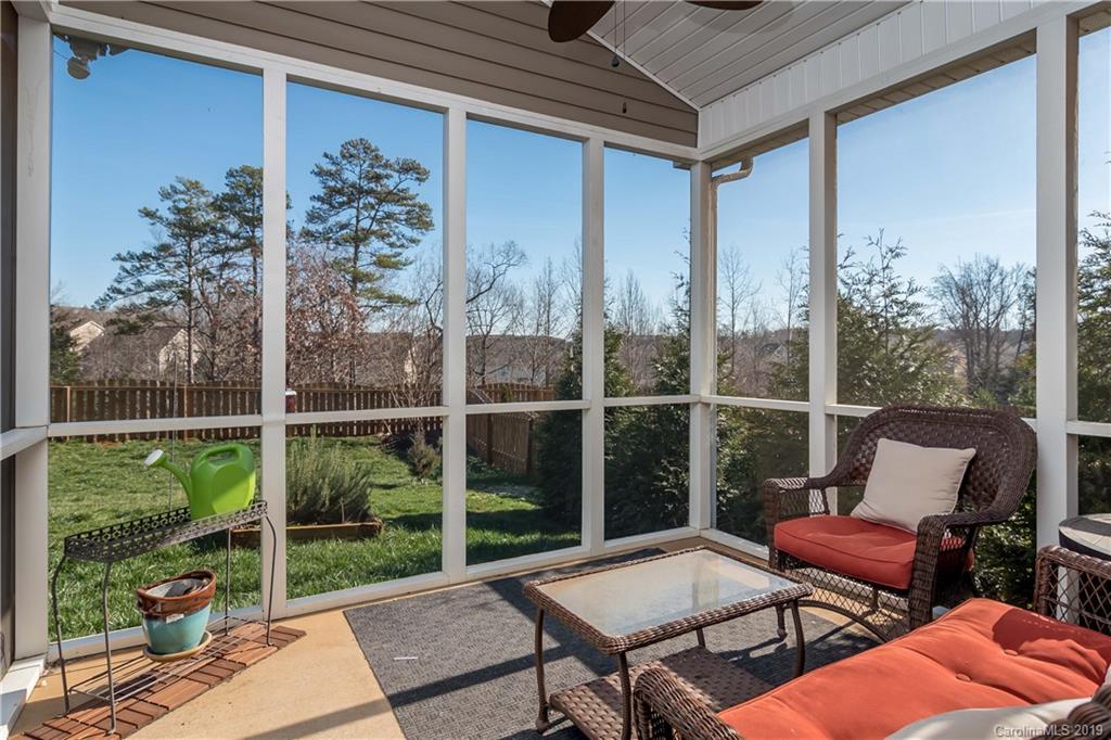 9043 Inverness Bay Road Charlotte, NC 28278 - Photo 26 of 29 Gallery Image 26