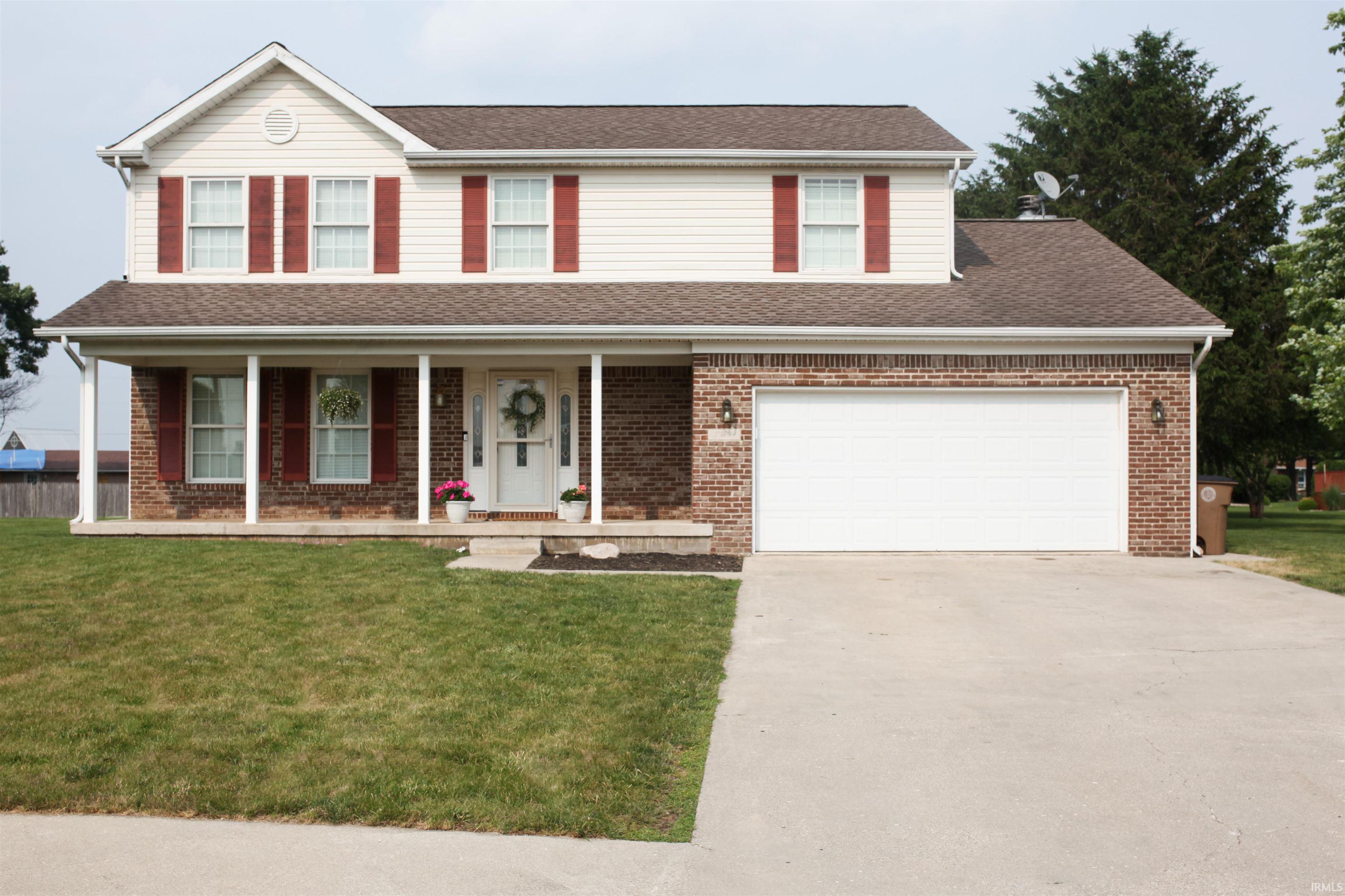 2 St Mary's Circle, Winchester, IN 47394 Compass