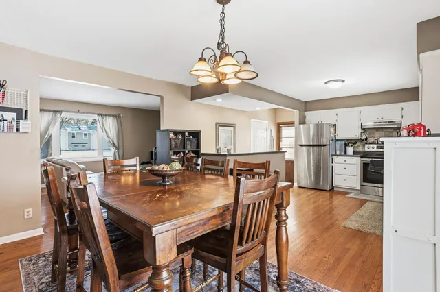 $364,000 | 8206 Hemingway Avenue South, Cottage Grove, MN 55016