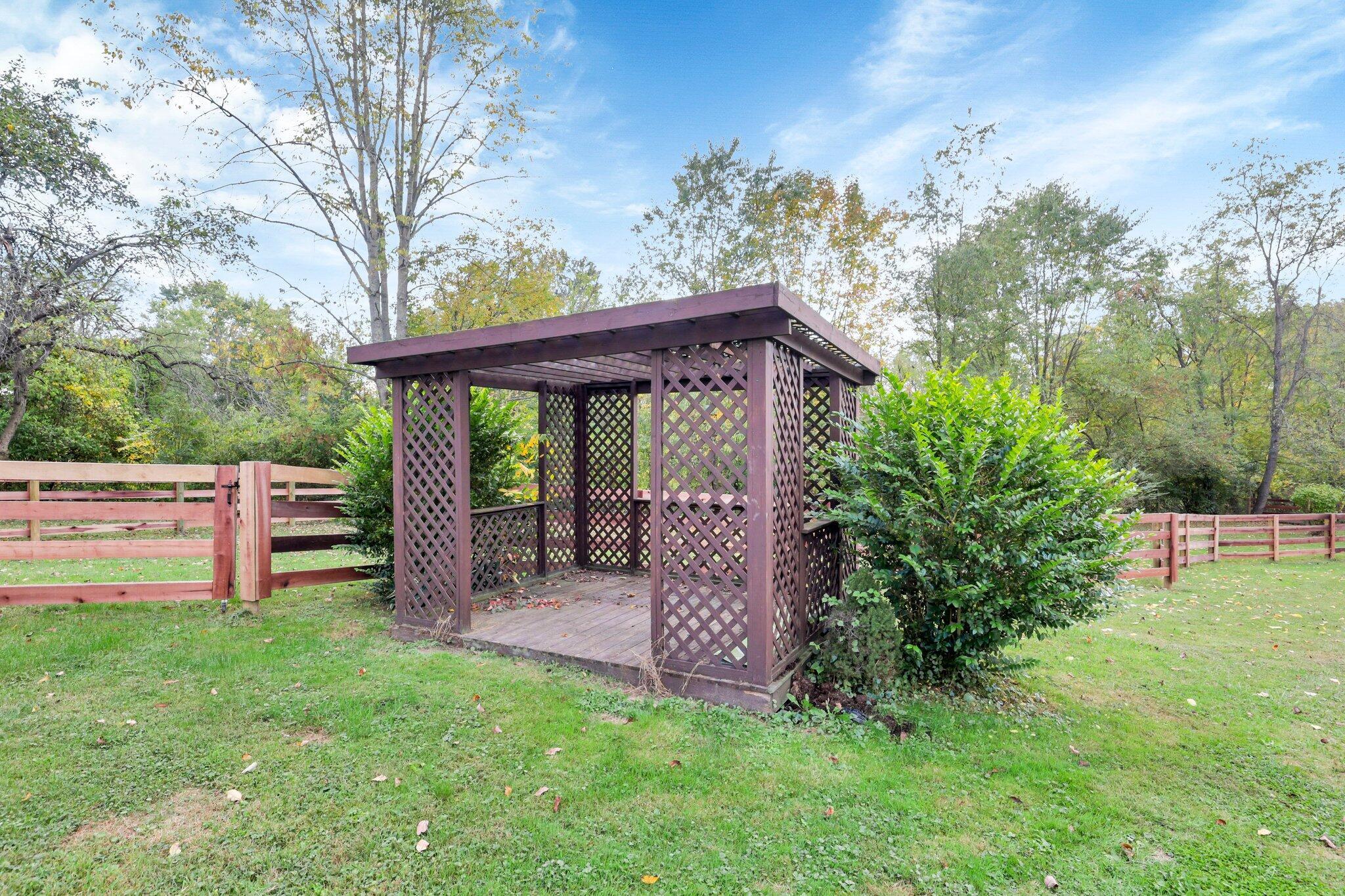 10474 Butler Road Northeast Newark, OH 43055 - Photo 50 of 72 13-web-or-mls-0N4A6392