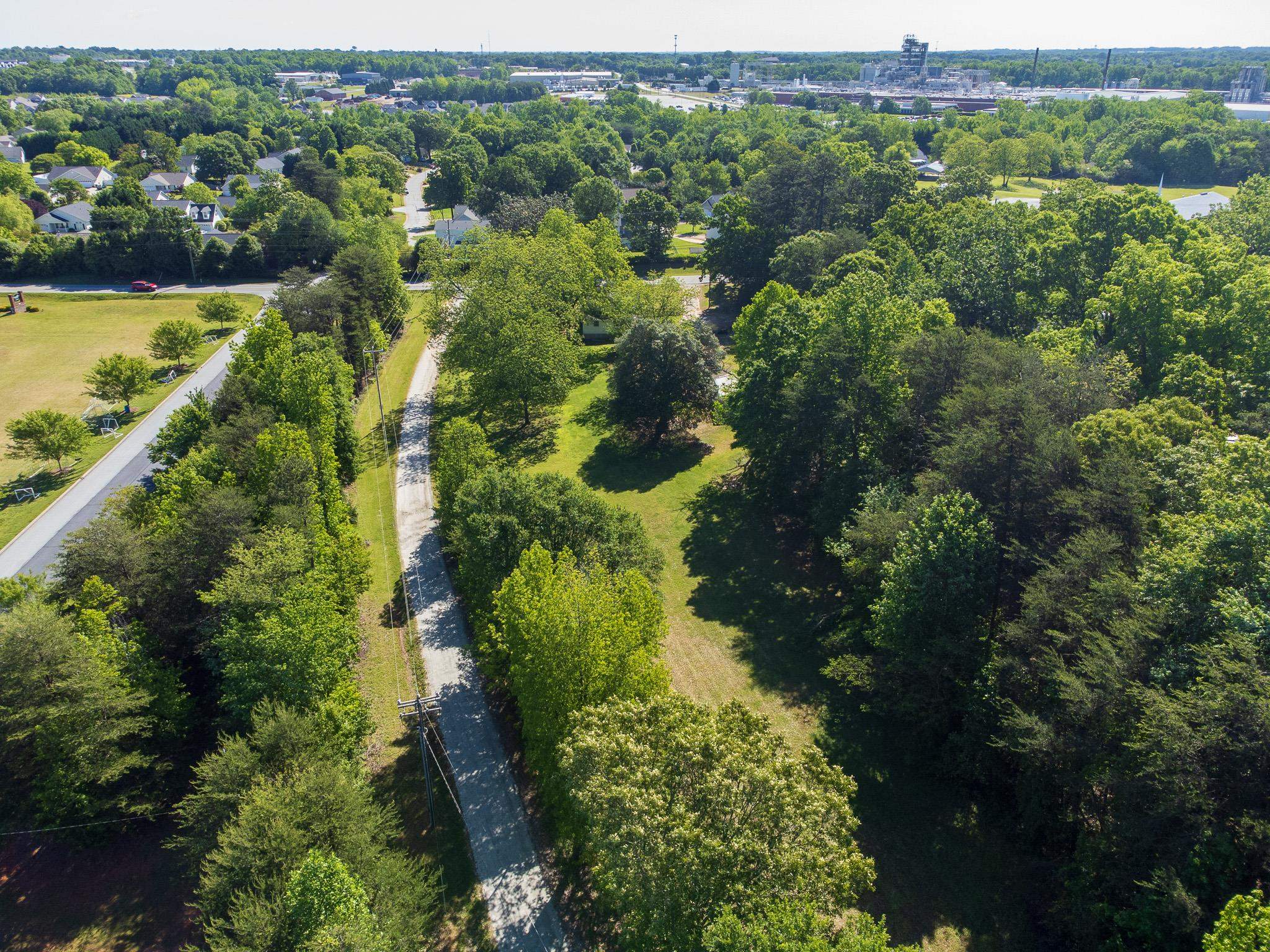 461 South Suber Road Greer, SC 29650 - Photo 3 of 10 Gallery Image 3