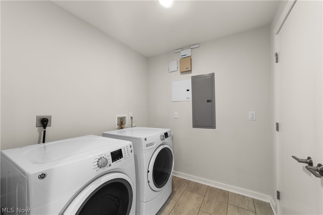 2044 Random Road, Unit 102 Cleveland, OH 44106 - Photo 24 of 38 Second floor Laundry
