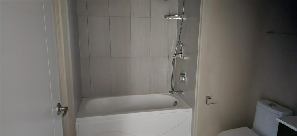 1100 West Trinity Mills Road, Unit 3029 Carrollton, TX 75006 - Photo 12 of 19 Bathroom