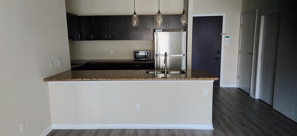 1100 West Trinity Mills Road, Unit 3029 Carrollton, TX 75006 - Photo 9 of 19 Kitchen