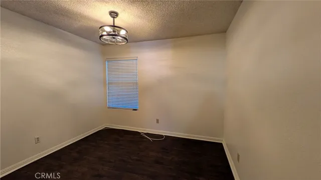 $3,000 | 4883 Newport Lane, Riverside, CA 92504