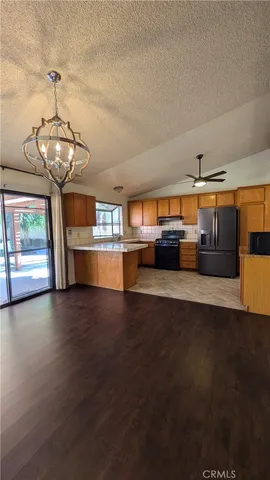 $3,000 | 4883 Newport Lane, Riverside, CA 92504