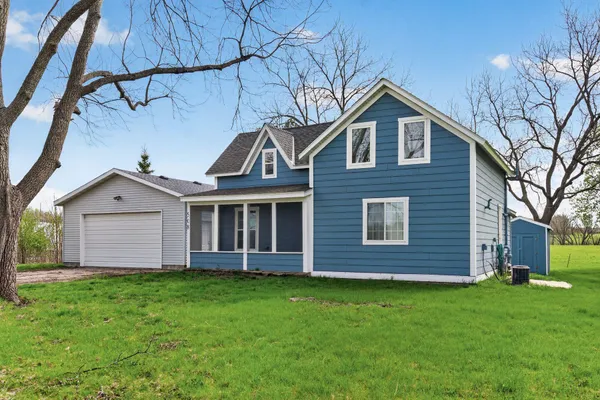 $325,000 | 508 West River Road, Delano, MN 55328