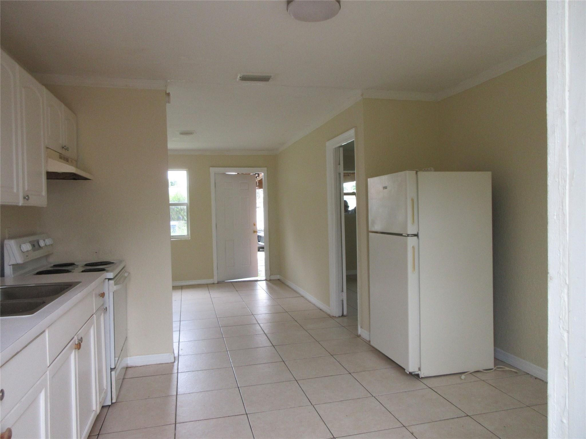1548 West 10th Street Riviera Beach, FL 33404 - Photo 17 of 17 Photo 17