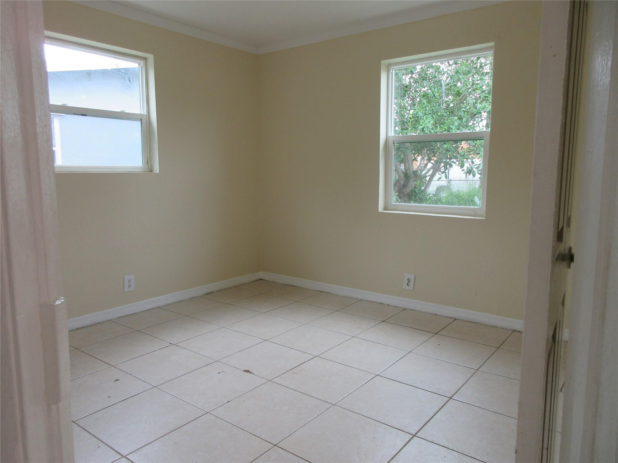 1548 West 10th Street Riviera Beach, FL 33404 - Photo 8 of 17 Photo 8