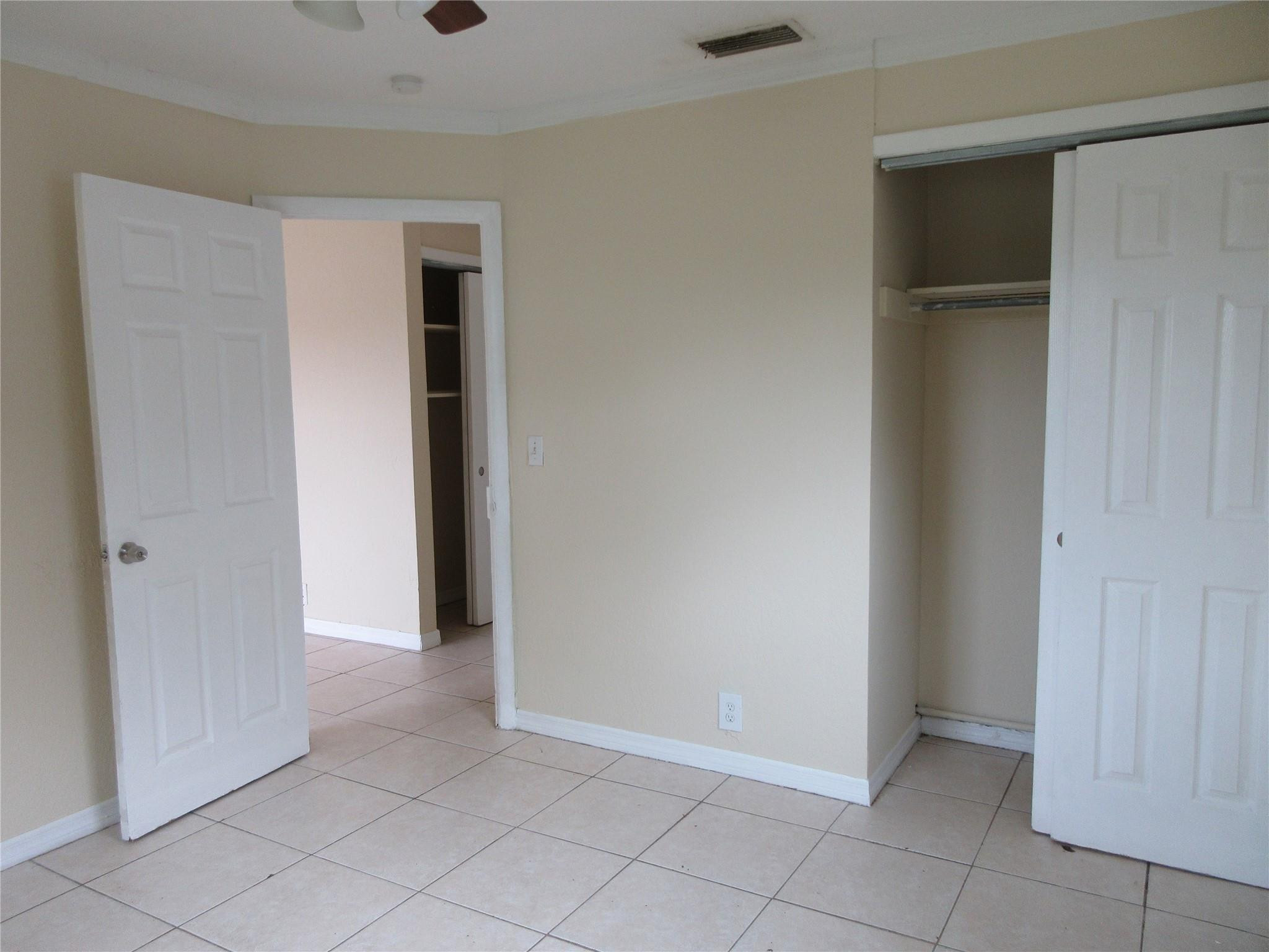 1548 West 10th Street Riviera Beach, FL 33404 - Photo 9 of 17 Photo 9