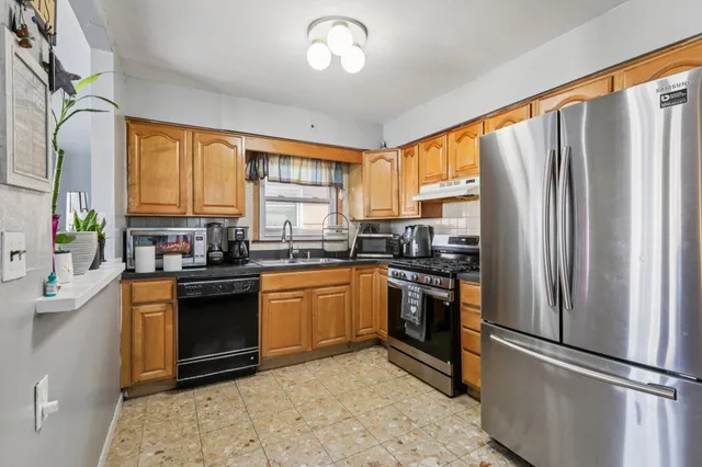 $489,000 | 4314 Cottage Avenue, North Bergen, NJ 07047