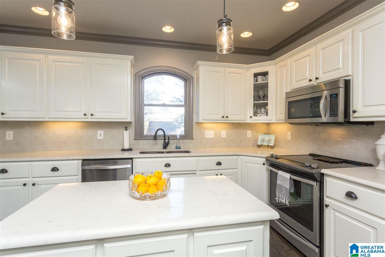 266 Trace Ridge Road Birmingham, AL 35244 - Photo 15 of 43