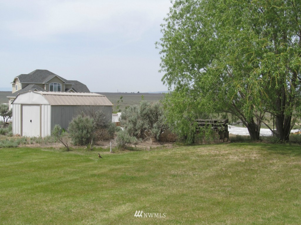 9756 Neppel Road Northeast Moses Lake, WA 98837 - Photo 20 of 25 Gallery Image 20