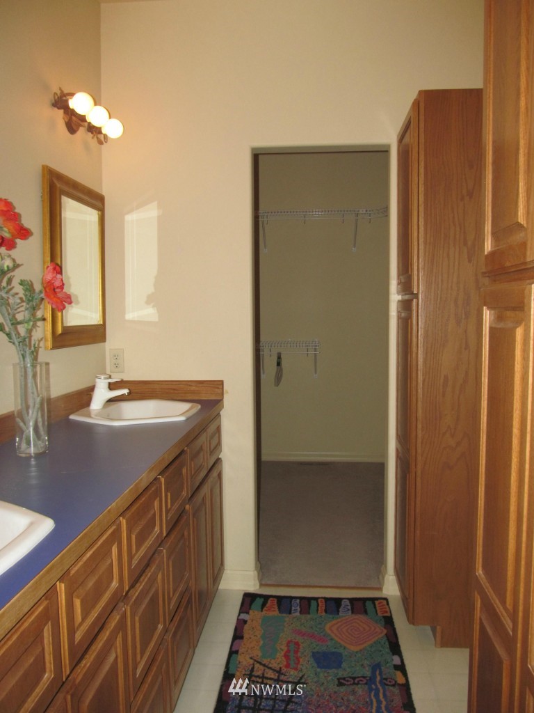 9756 Neppel Road Northeast Moses Lake, WA 98837 - Photo 8 of 25 Gallery Image 8